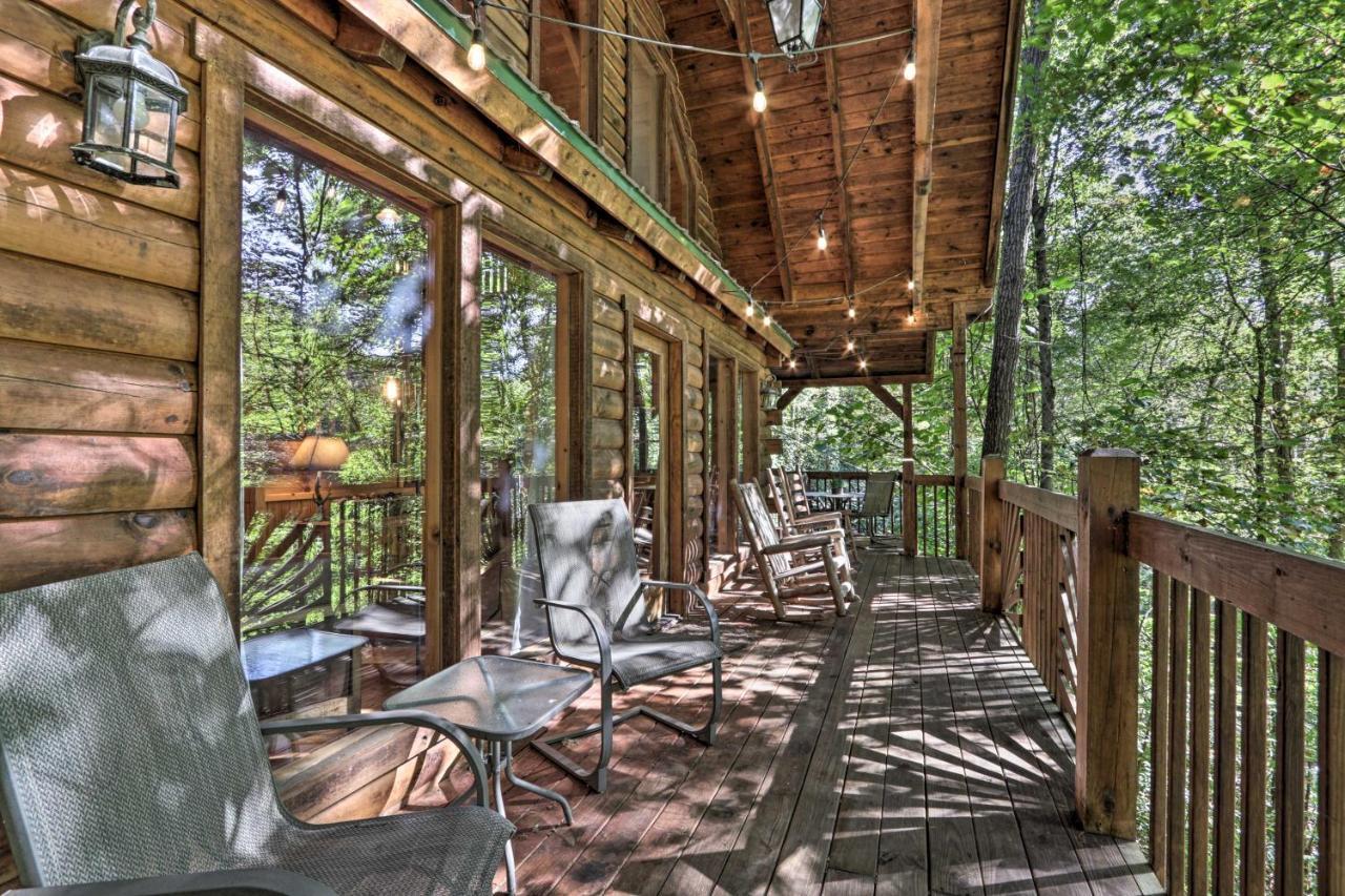 Cabin With Hot Tub And Deck, 3 Mi To Pigeon Forge Sevierville Bagian luar foto